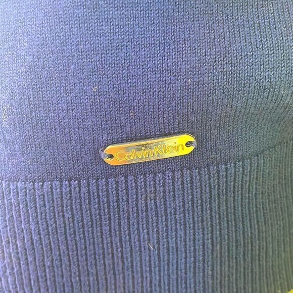 đCalvin KleinâSweater Vest!â - Picture 4 of 5